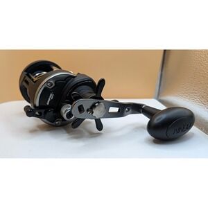 Penn Warfare 20LW Level Wind Conventional Saltwater Fishing Reel Black Silver